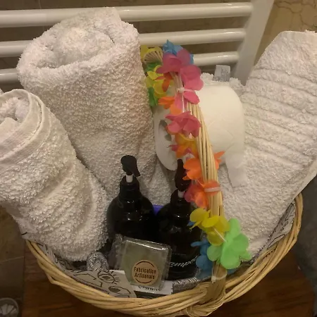 Couette-café Cocooning Avec S.de Bain Prive Nice