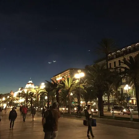 科孔旅馆及私人浴室 3* 尼斯